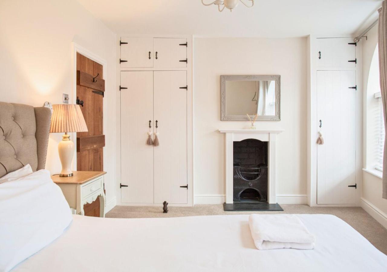 Charming 2 Bed House In Tewkesbury Centre Vila Exterior foto
